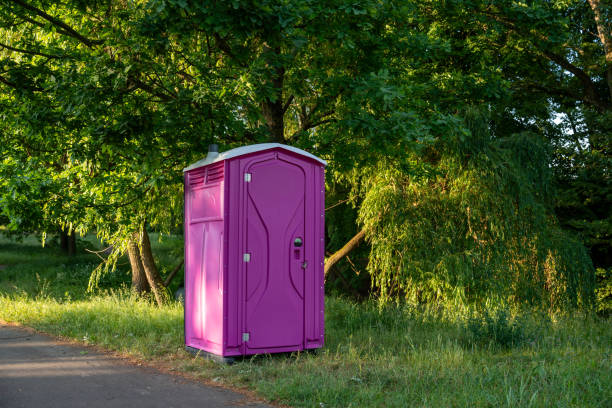 Best Portable restroom trailer rental  in Beeville, TX